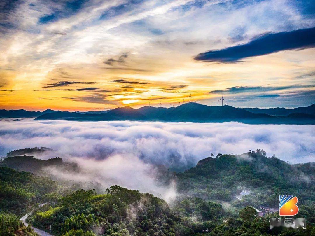 (来源:玉林市旅游发展委员会) 在博白雷公岭的山脚下,  有一个叫做周