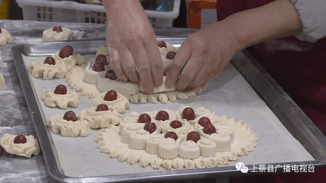 上蔡枣花馍热销年味浓直播教你制作法