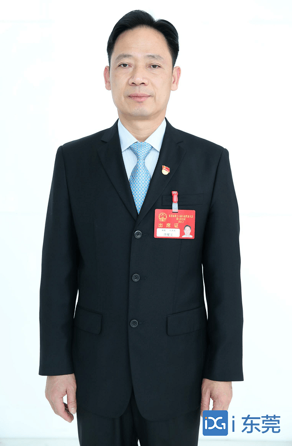 市人大代表,塘厦镇党委书记唐耀文