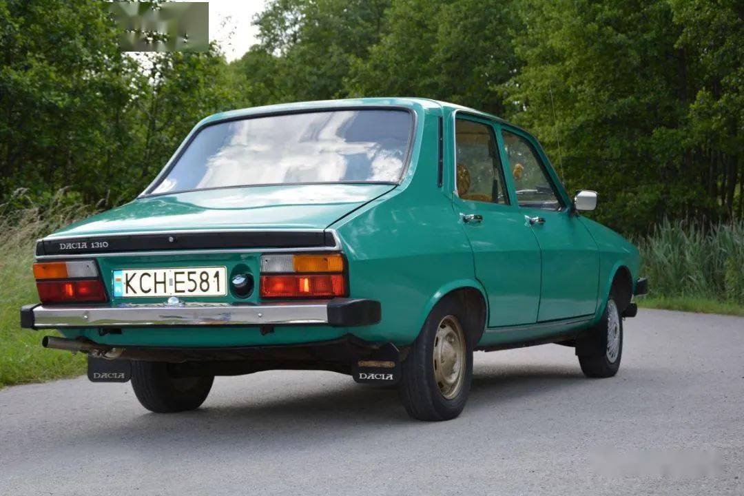 当年的东欧四大破之一罗马尼亚达契亚1310轿车