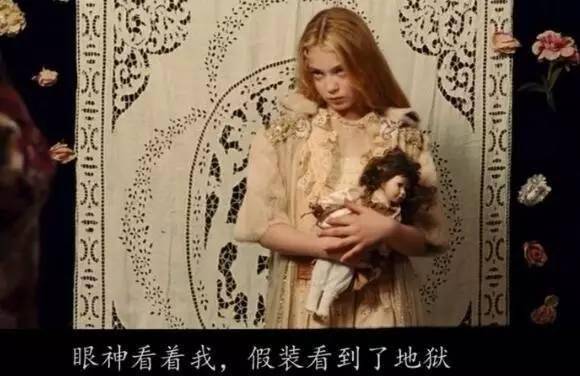 为了在上流社会赢得一席之地,不论是衣不蔽体的裸照还是受争议的淫照