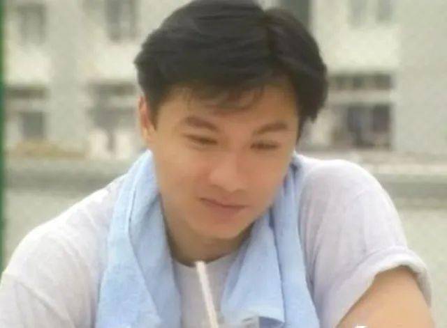 昔日tvb一线男星近况!巅峰退圈经商,如今60岁复出成网红