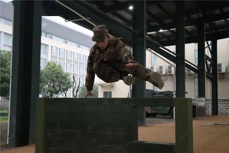 【人物速记】陆军工程大学军械士官学校 | 武警漳州支队机动中队