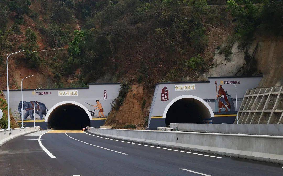 今日,昌保高速分段通车_高速公路