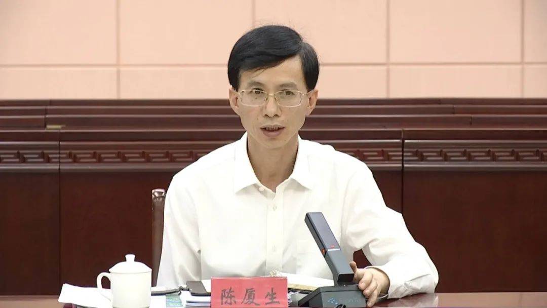 近年来,上杭县在产业发展,文明城市创建等方面做了许多有益的探索和
