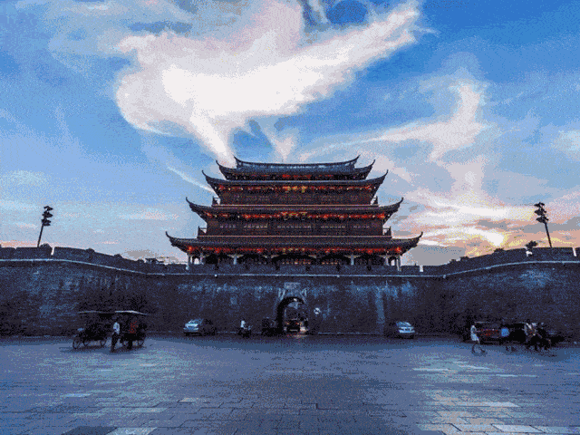 去年超火爆的旅游专列再升级,一次走遍3省15城!人均最低仅需2000 !