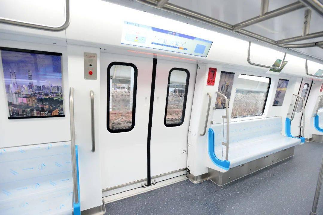 深圳地铁进入"全自动驾驶时代",20号线首列车下线