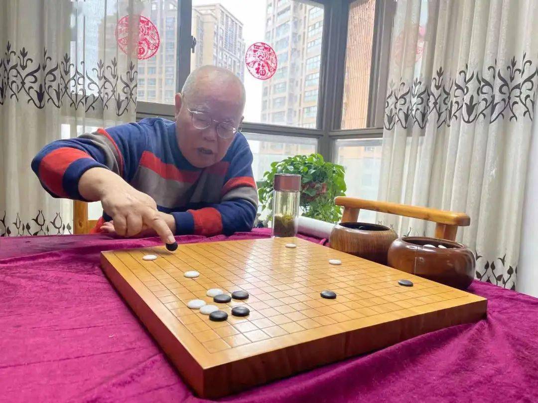 古城"棋痴"赵子儒