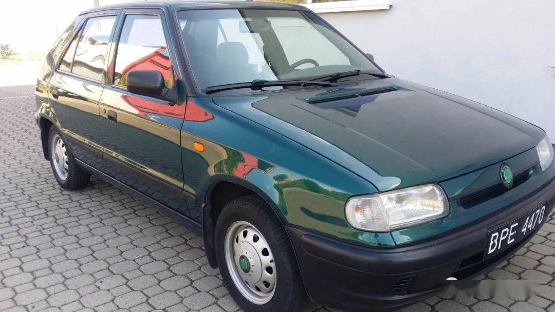 90年代末国内流行过的一款斯柯达轿车_搜狐汽车_搜狐网