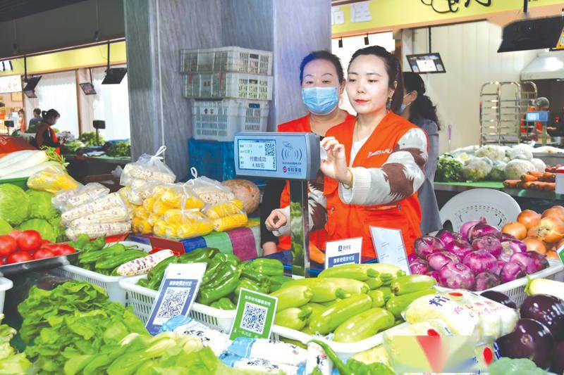 阳泉市首个智慧农贸市场开门迎客