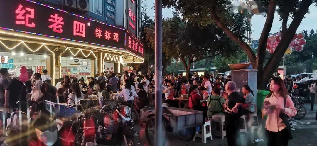 解读| 强势复苏背后,看乐山如何从旅游城市向城市旅游转身