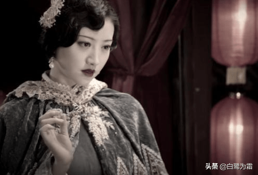 司藤之白英人一旦失去了尊严和底线就什么都没有了