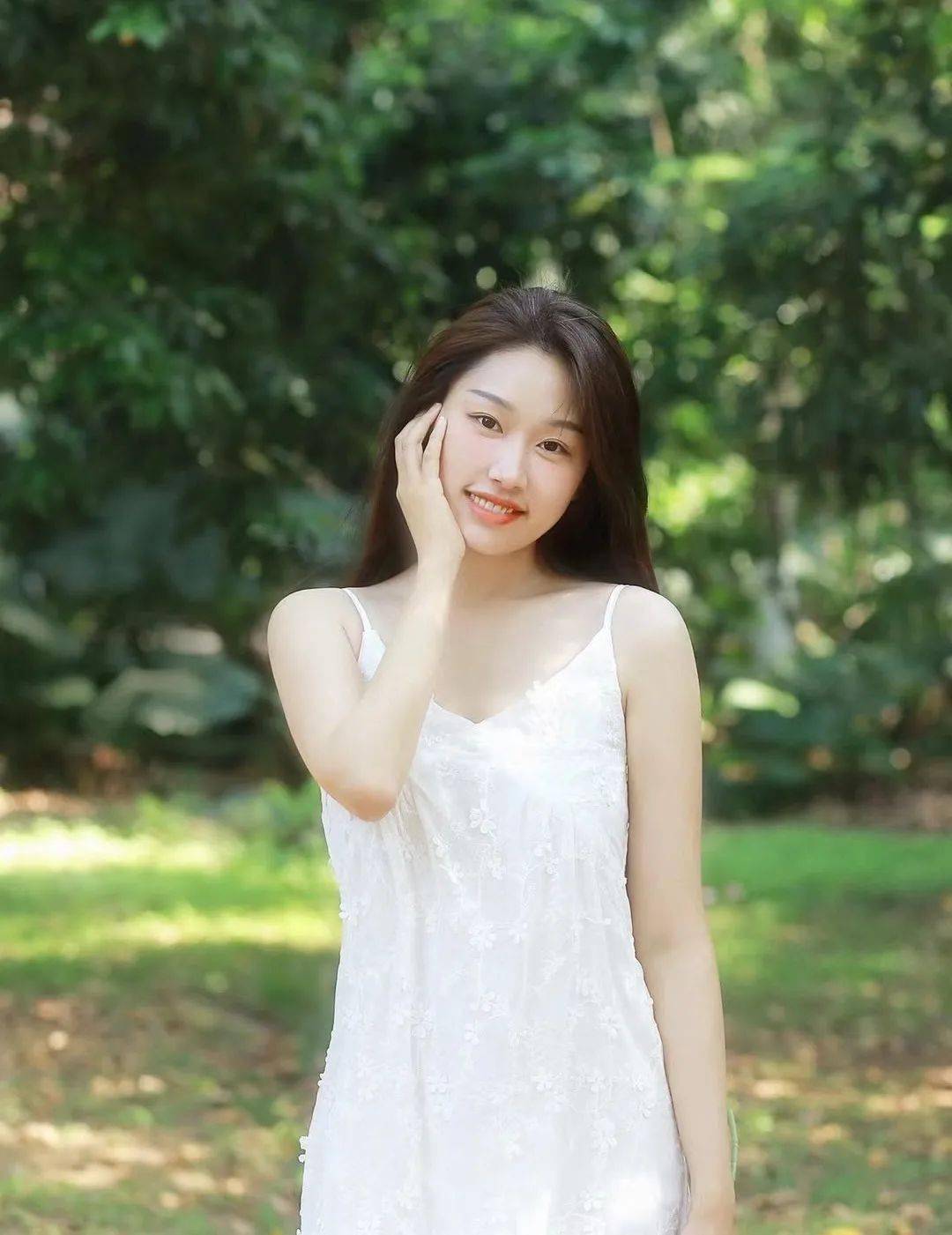 俞臻以母之名守护家庭的分分秒秒却又坚持以志愿服务温暖山区学子的