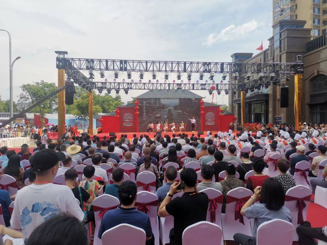 南平广播电视台:胡宗榕■建瓯融媒 今天上午,2021年首届中国(建瓯)