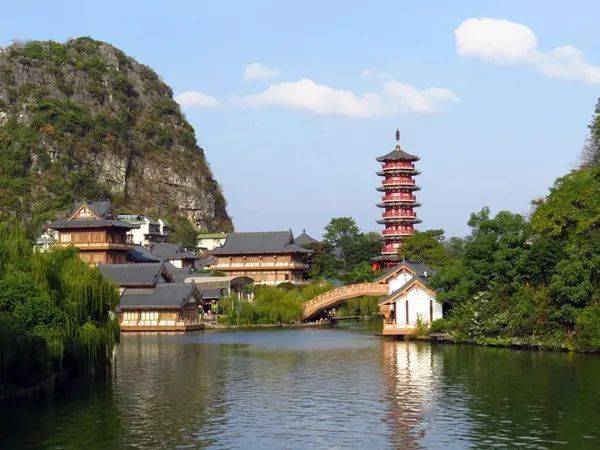 木龙湖景区游览亮点