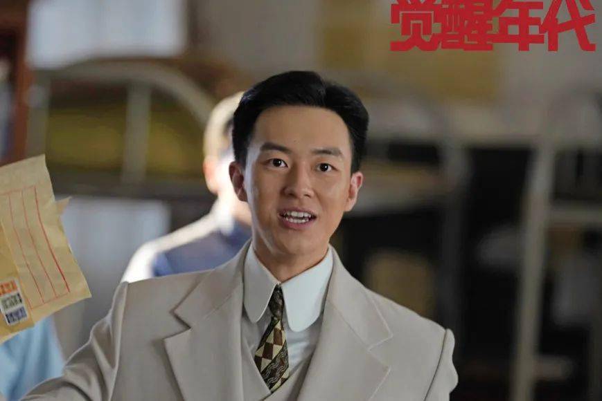 刚刚,他们真实地向我们走来!《觉醒年代》在北航!