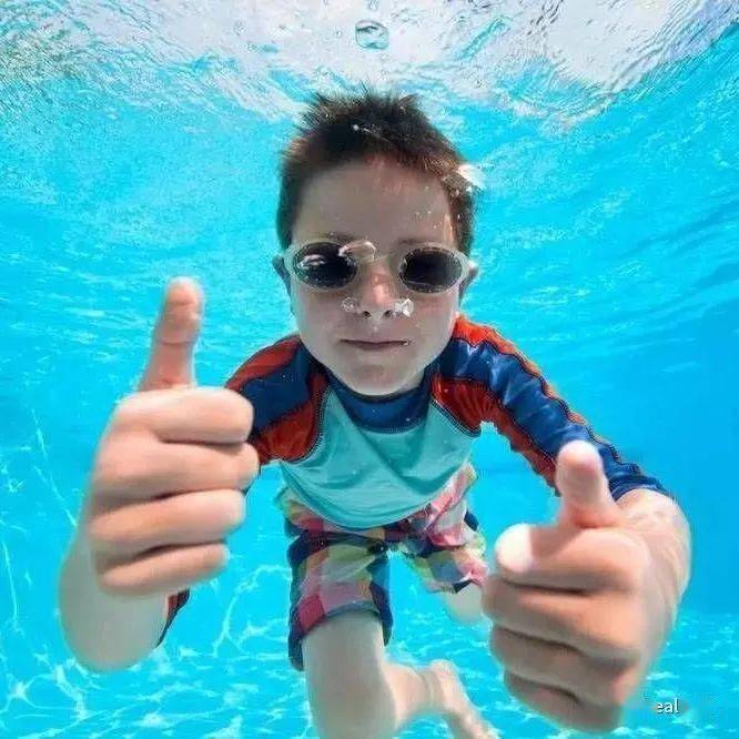 潜水是否安全?是否适合儿童和青少年