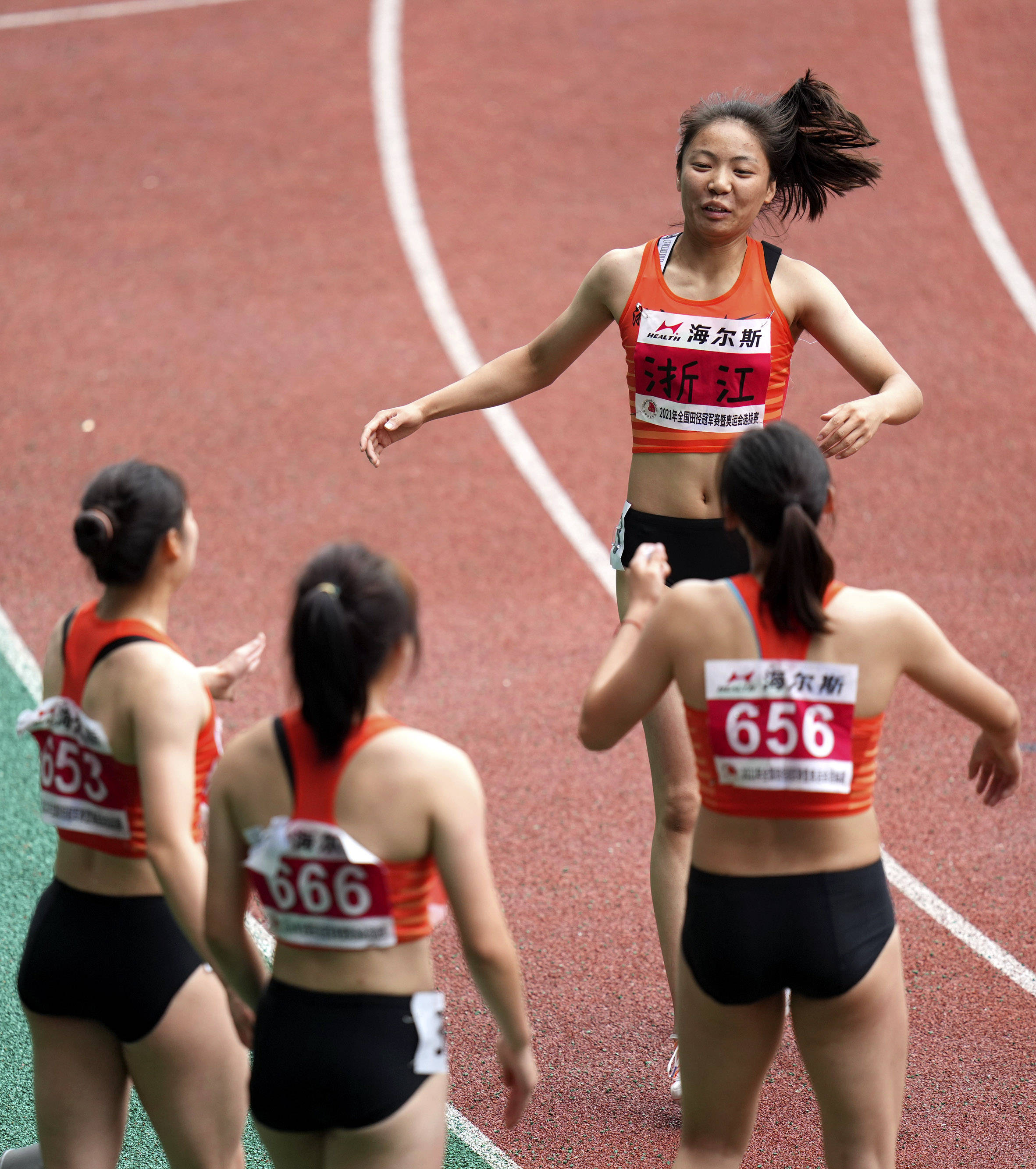 田径——全国冠军赛:浙江队获女子4x100米接力冠军