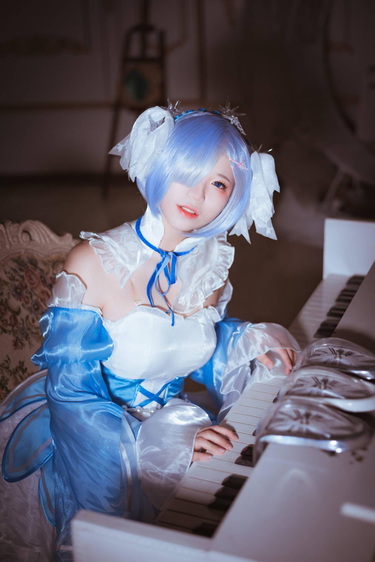 从零开始的异世界蕾姆的冰晶礼服cosplay