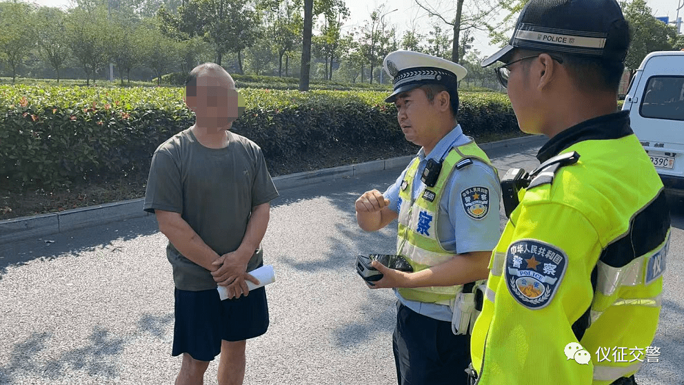 仪征公安交警重拳整治大货车