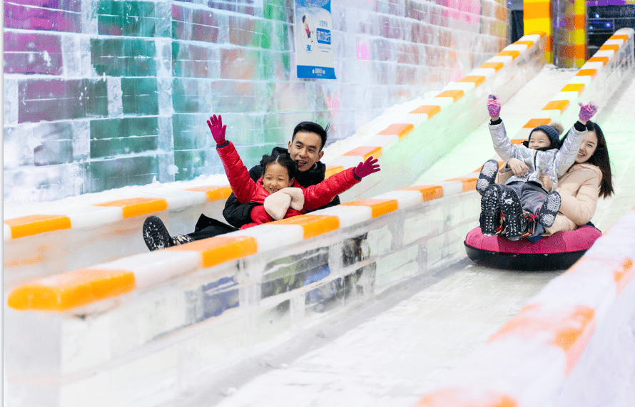 《天下开港——宁波的港与城》 梅山湾冰雪大世界 体验冬奥冰雪风采