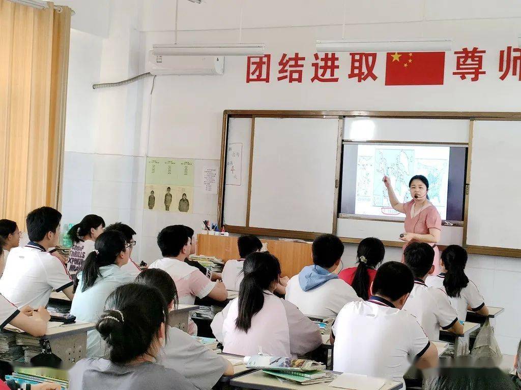 梁堂镇中学教师张艳芬做客《教育时空》