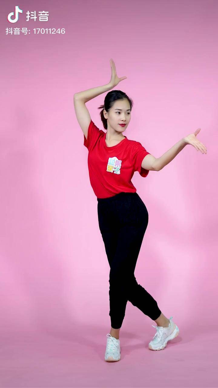 幼儿舞蹈《肚皮舞》by小敏老师，简单易学的肚皮舞来啦，一起跳起来！幼儿舞蹈教程 亲子时光