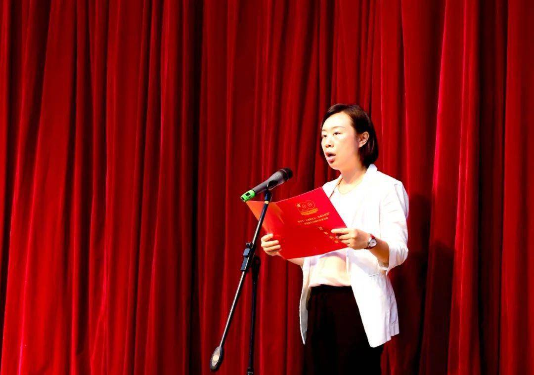 榕江县庆祝中国共产党成立100周年红歌合唱比赛在县文化宫举行