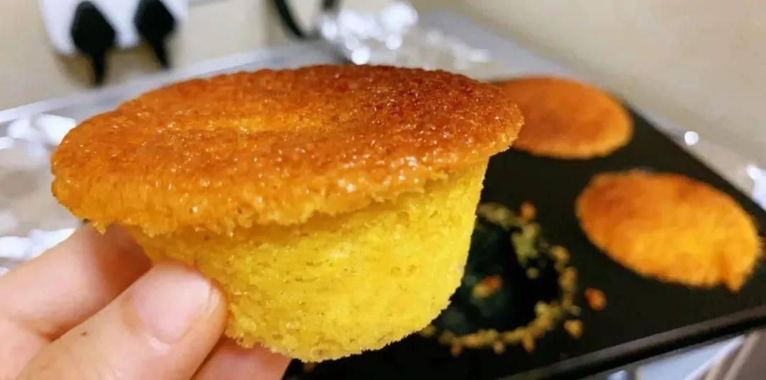 粉丝食谱 | 光波炉版蜂蜜小蛋糕,香甜到不敢相信!