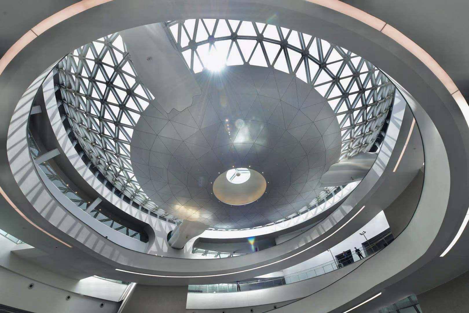 在上海天文馆送你一座仰望星空触摸宇宙的殿堂