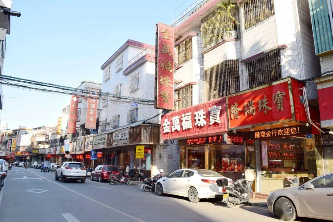 惠东这10条路,承包了惠东人的吃喝玩乐购.