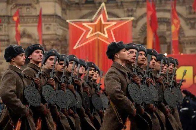 图片看历史:解体时的苏联