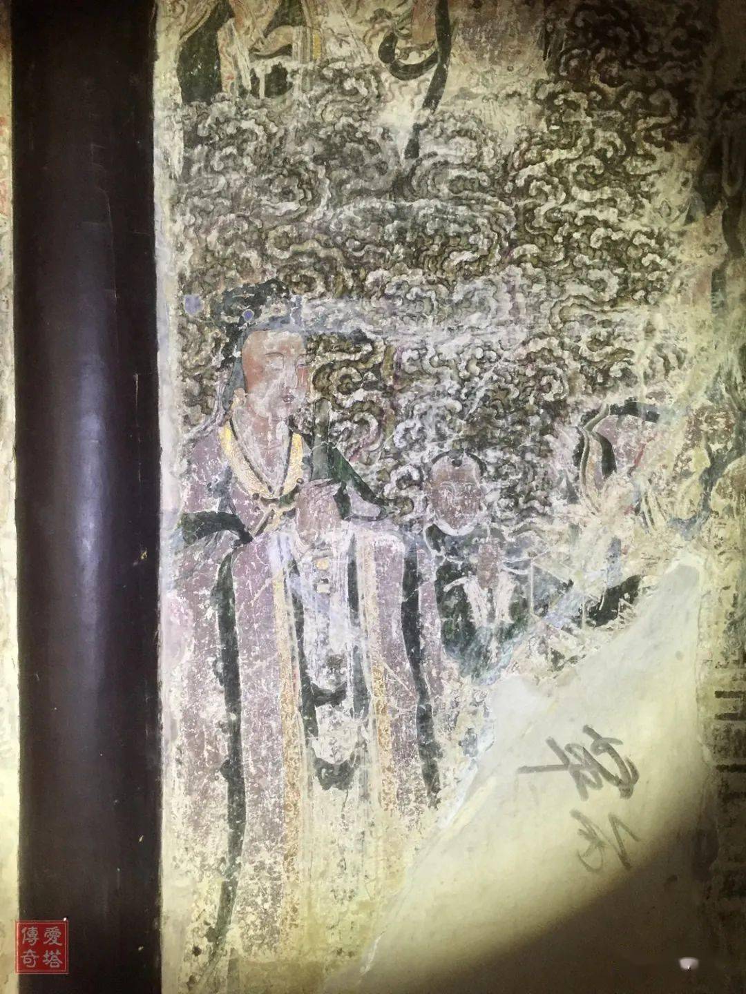 四川广汉龙居寺中殿壁画