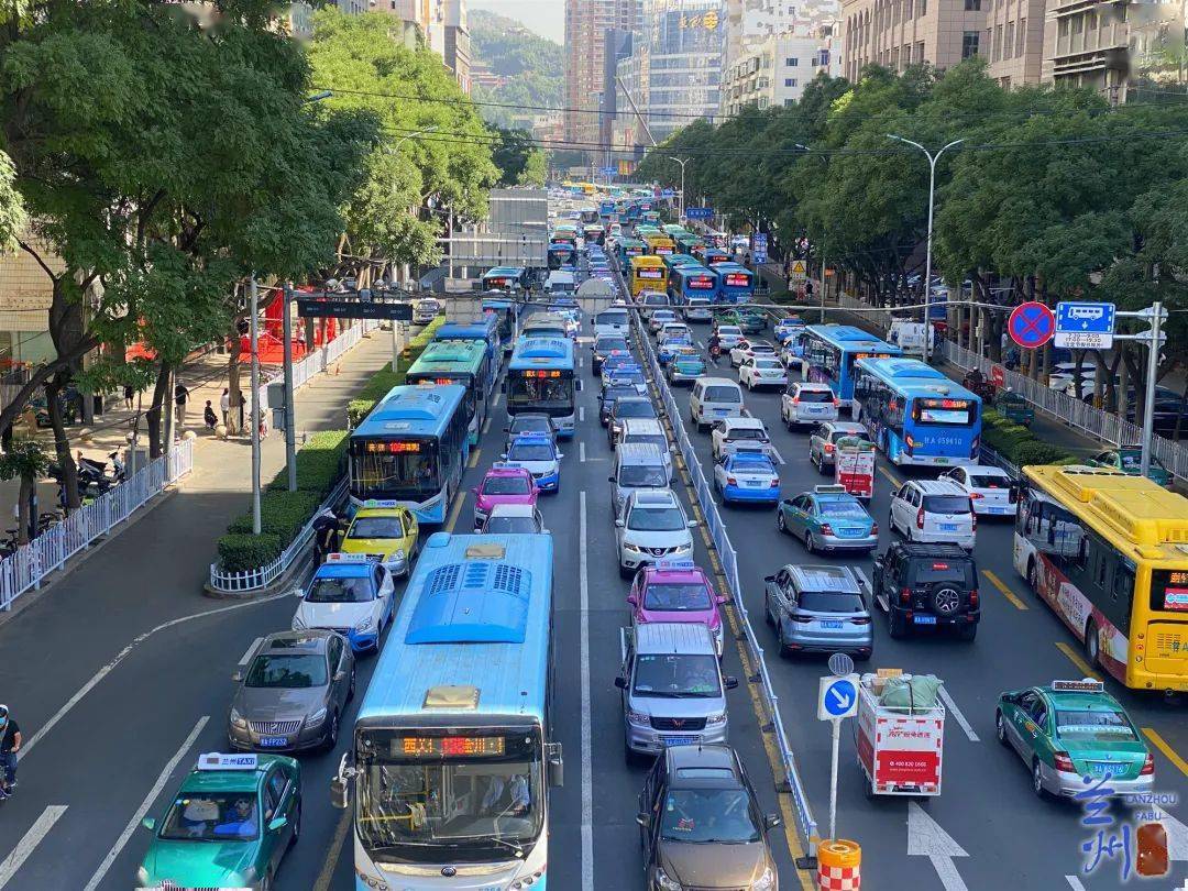 交通拥堵日益加剧道路交通供需矛盾日益突出随着兰州市经济社会持续