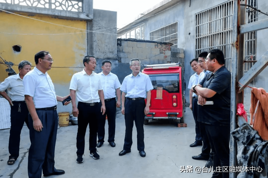 台儿庄彭照辉调研防汛工作