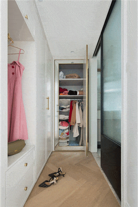 126㎡法式风三居室,用8个收纳机关让家空无一物,堪称