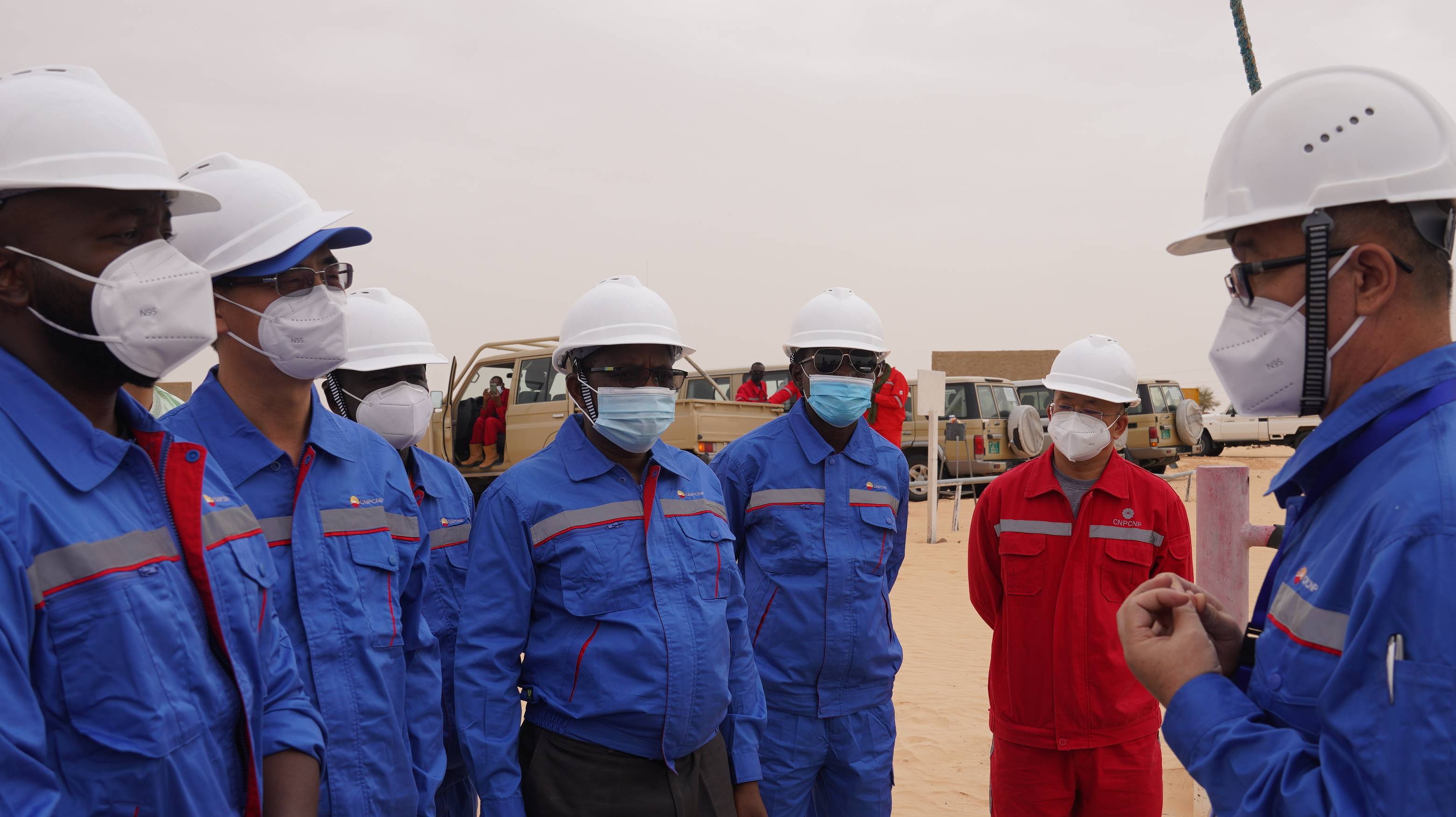 尼日尔石油,能源和可持续能源部长马哈曼·萨尼·穆罕默杜日前视察尼