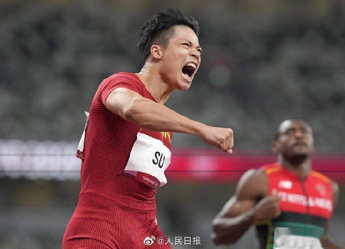 激动!看苏炳添冲刺后庆祝看到泪崩