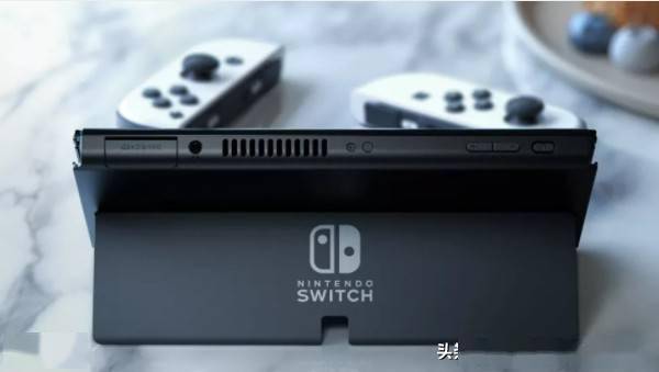 外媒试玩switch oled!视觉效果提升支架获好评