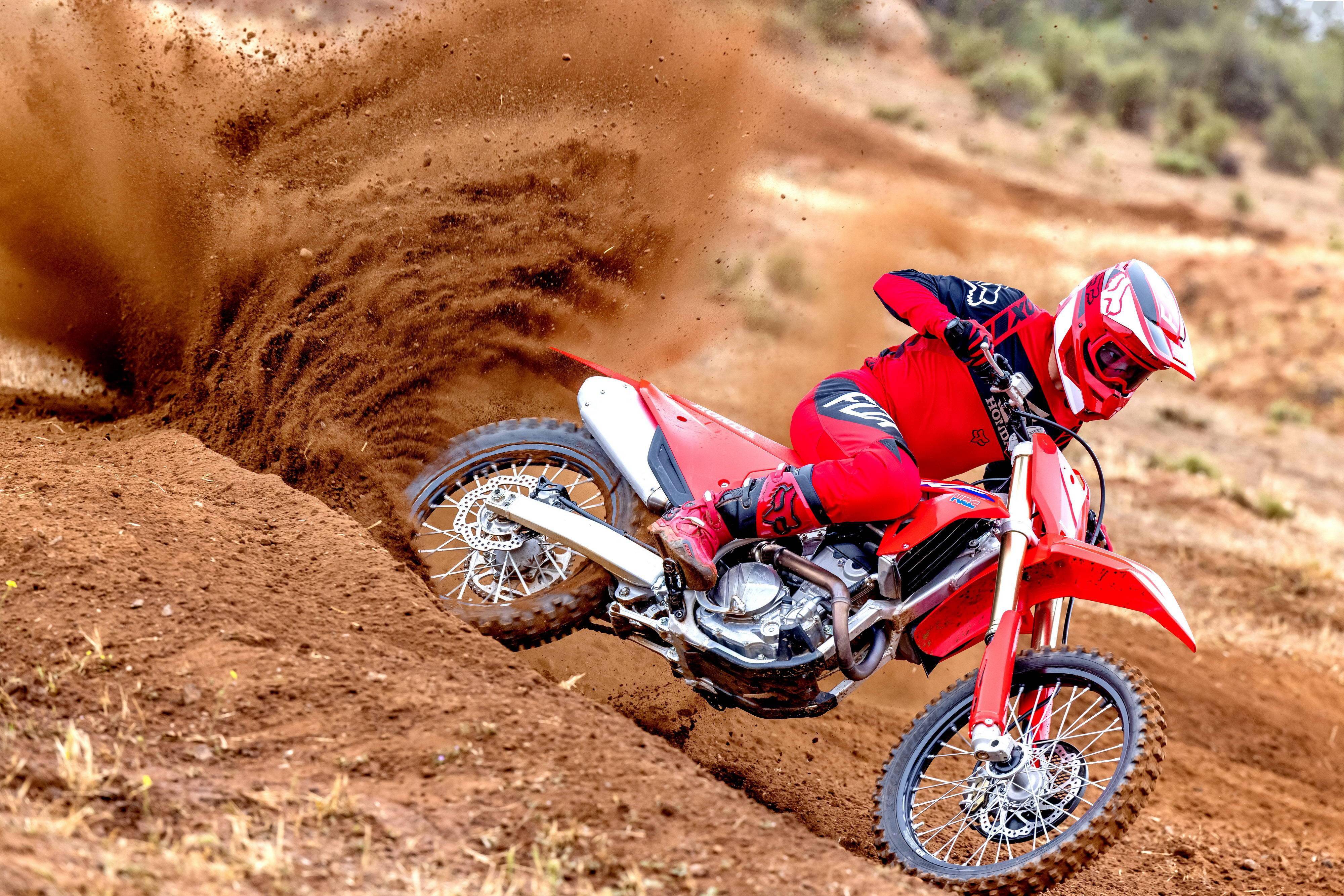 honda 新一代越野赛车 2022 crf250r:车体