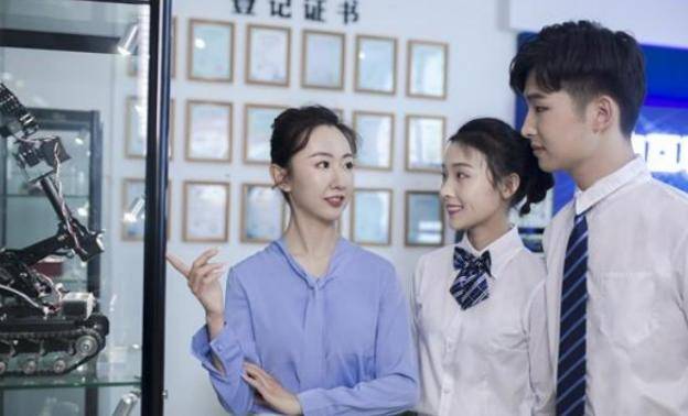 地区|马云又来“神预言”:未来5年,农村3大行业将成为“摇钱树”