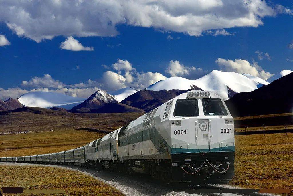最高海报  5072米,是世界上海拔最高,线路最长的高原铁路,它是"  天路