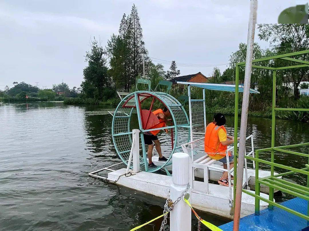 赏景戏水,开启新玩法 小满稻梦空间 乡村旅游综合体 部分水上娱乐项目