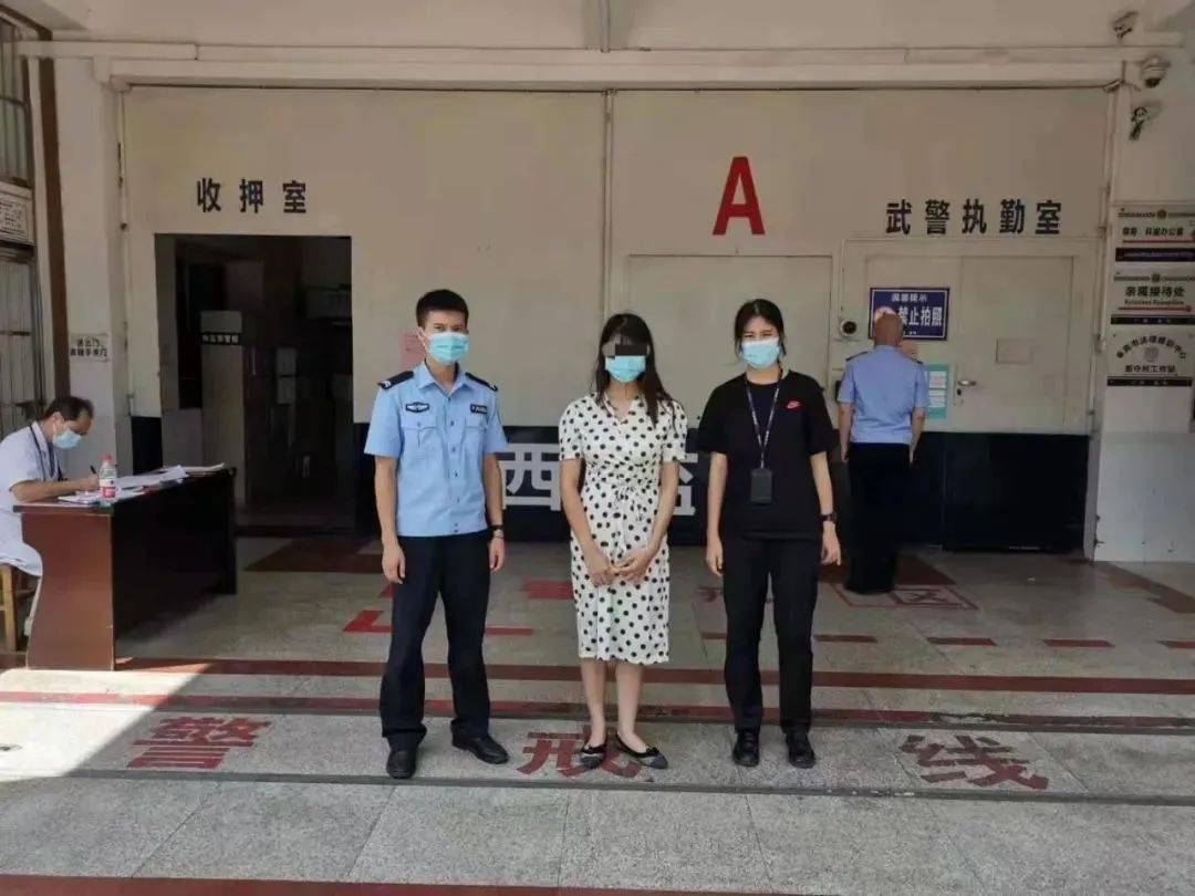 广西21岁女子自拍淫秽视频600多部出售,已被拘留!