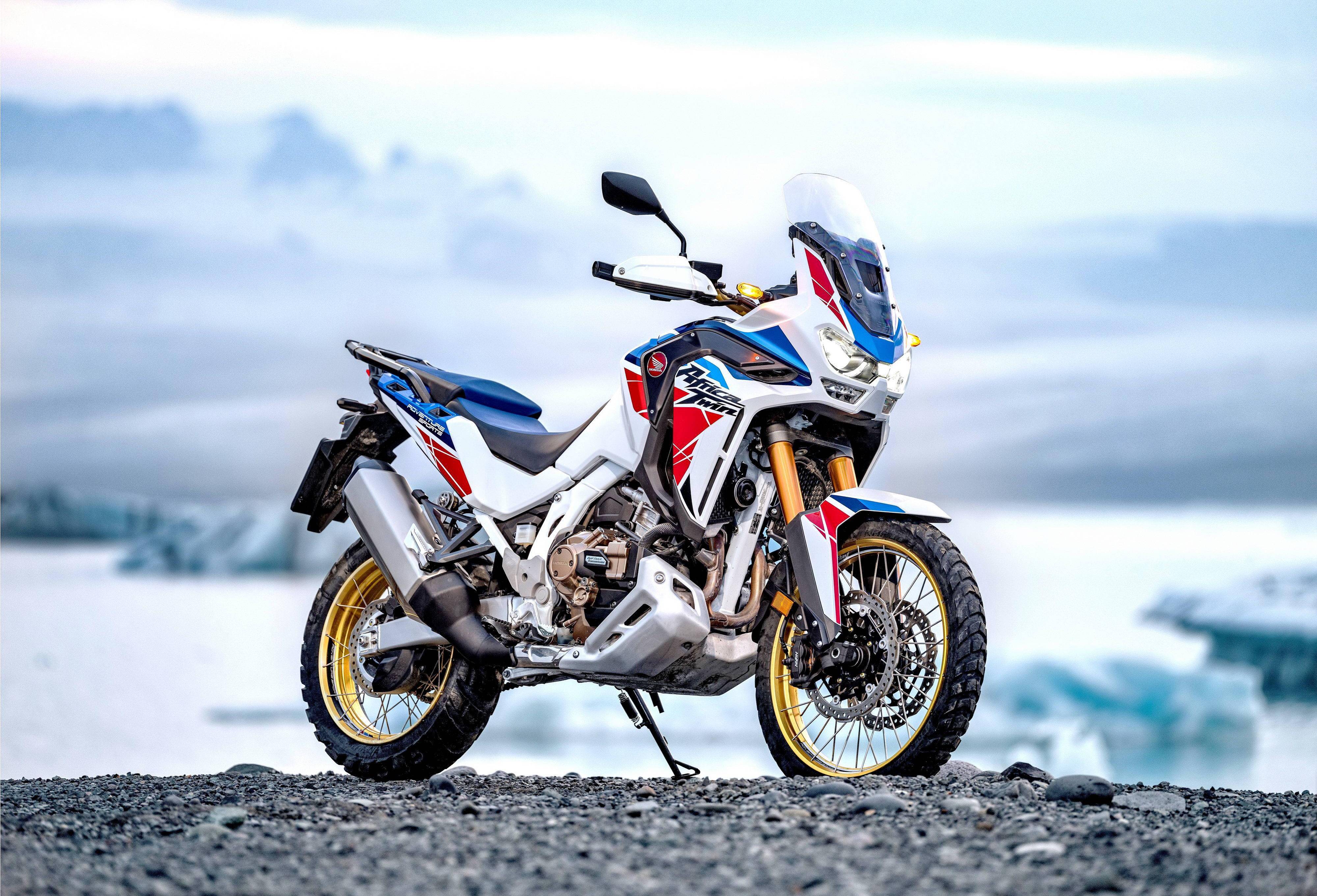 下图:2022&apos crf1100l africa twin " 双缸非洲 " adventure