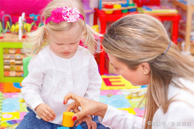 家长|家长这5种行为，会拖延宝宝适应幼儿园的时间，尽量不要做