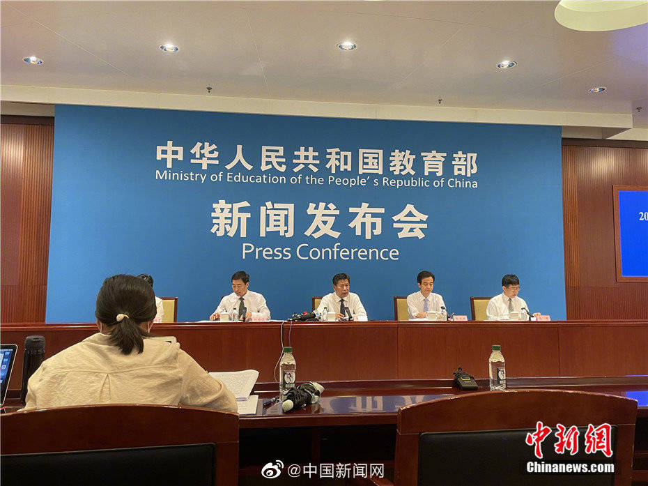 教育部|调研：学生睡眠时间越充足越不容易近视