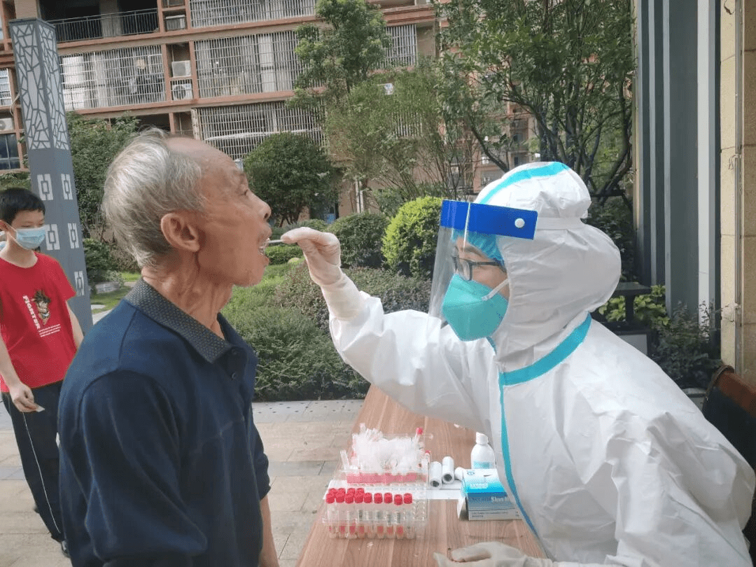 这个夏天,北中医青年抗疫救灾在行动!