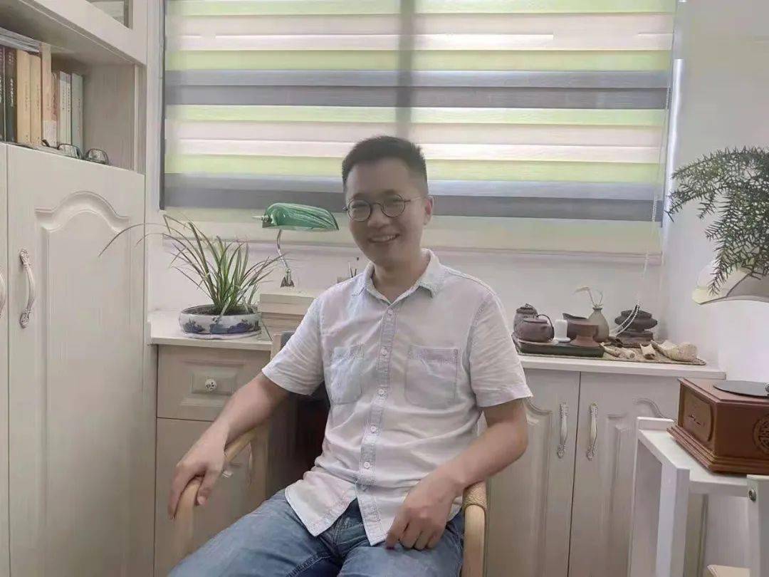 荆楚新锐诗人英山卷付威专辑