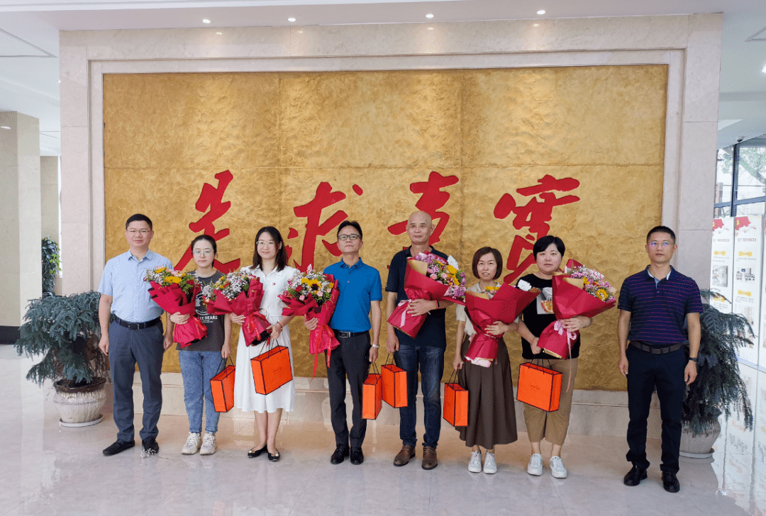 教师节快乐 县委常委,组织部长,县委党校校长林建丰看望慰问党校教
